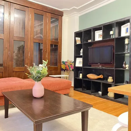 Διαμέρισμα Sleek And Central Flat With Backyard In Sisli Κωνσταντινούπολη