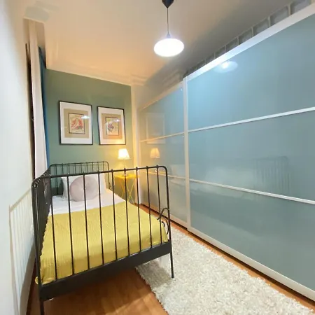 Sleek And Central Flat With Backyard In Sisli Διαμέρισμα *
